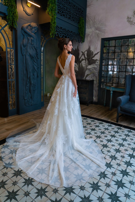 свадебное платье с пышной юбкой Мэрайя